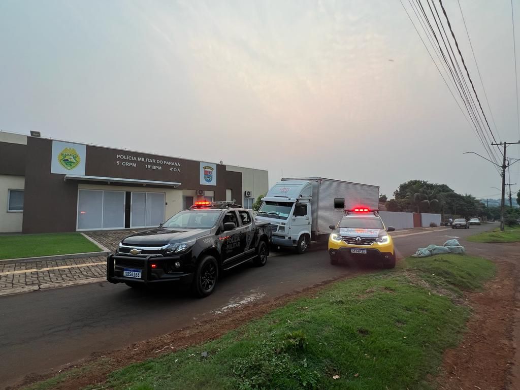 Bpfron E Bpm Recuperam Caminh O Roubado Em Santa Helena Pr Jornal