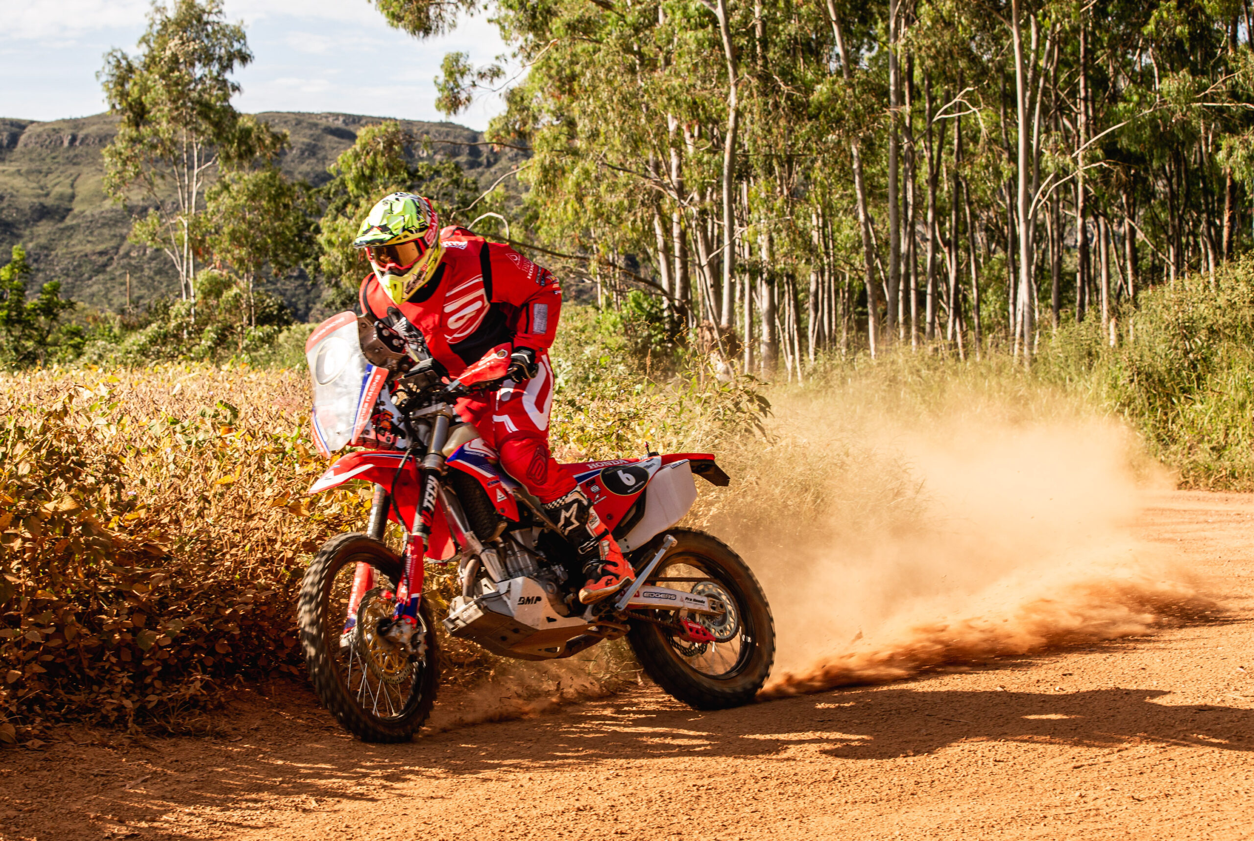 Moto Cross Ação — Fotografia de Stock Editorial © rebaisilvano #228223442