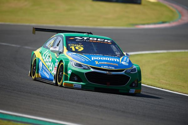 Carros e Corridas Julio Campos é o terceiro maior pontuador da etapa de  Curitiba da Stock Car - Carros e Corridas