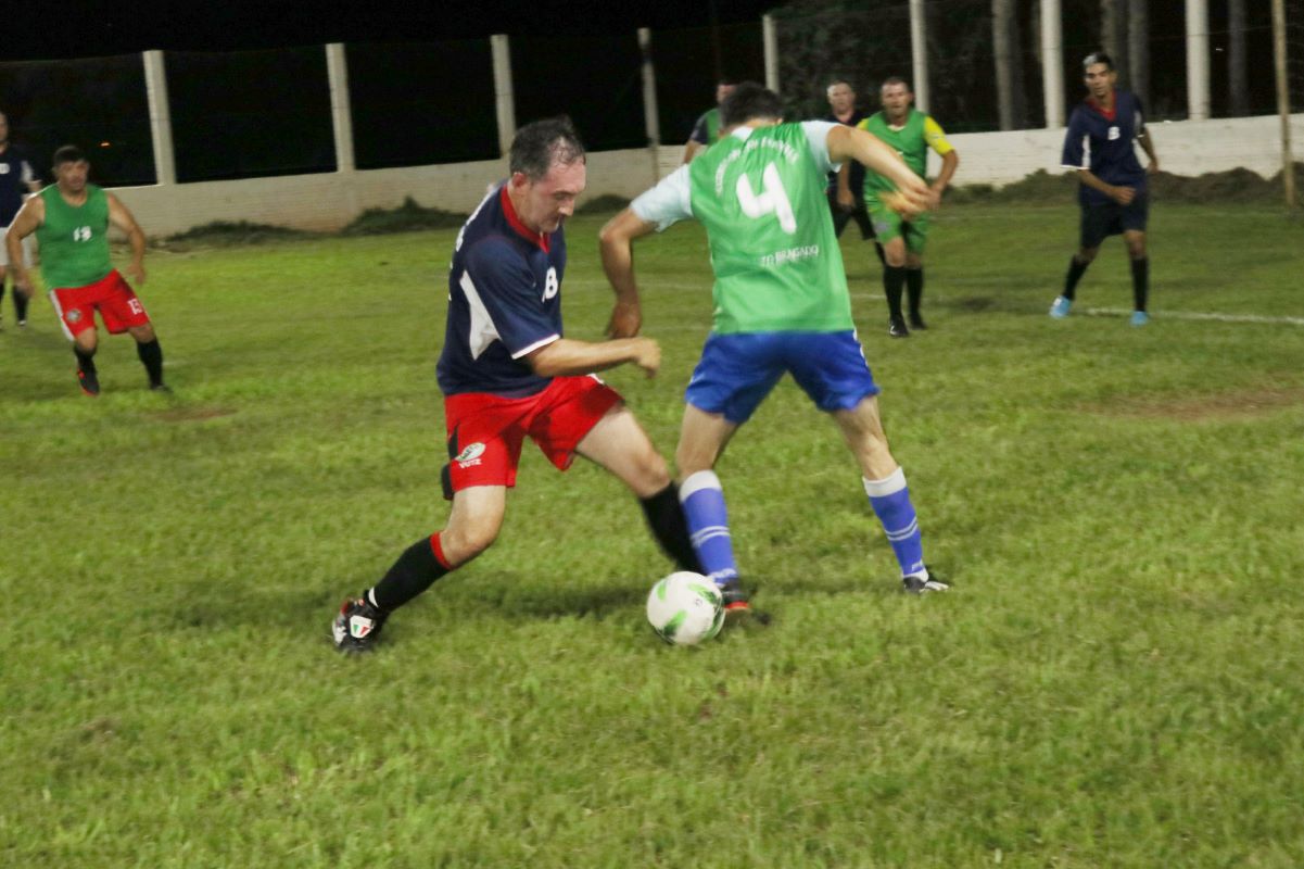 Jogos do Campeonato Municipal de Futebol são transmitidos ao vivo