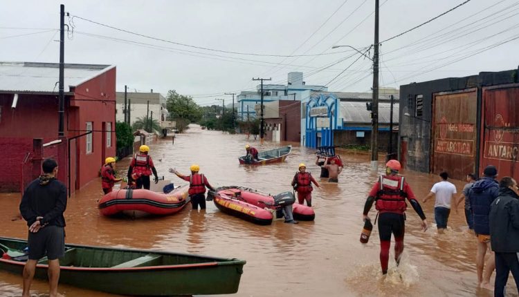 Paraná ajuda RS