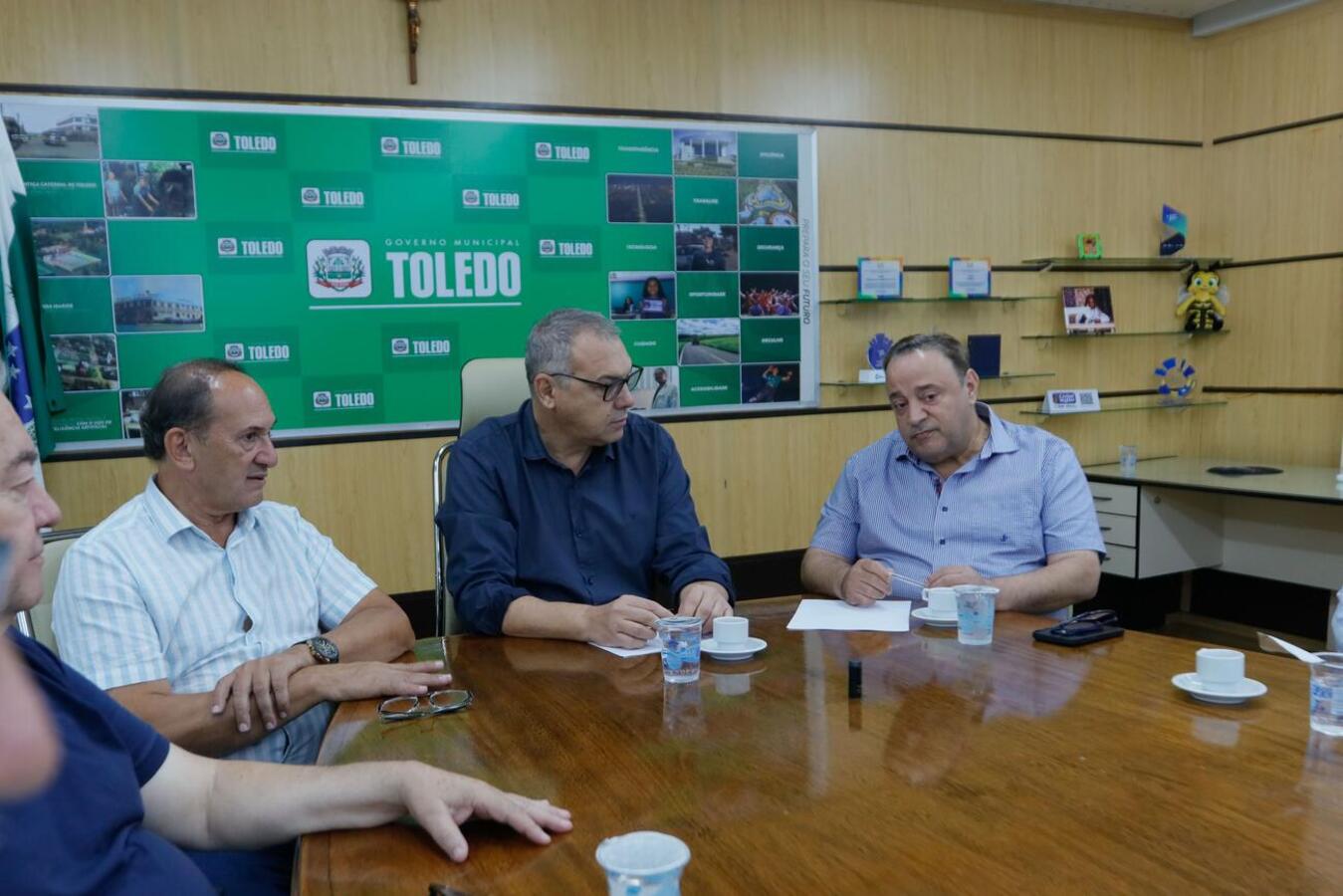 reuniao com secretarios