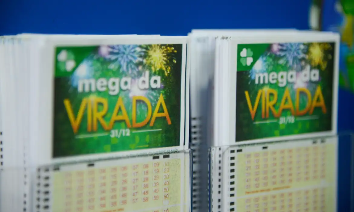 Mega da Virada 2024: Paraná leva duas apostas premiadas  