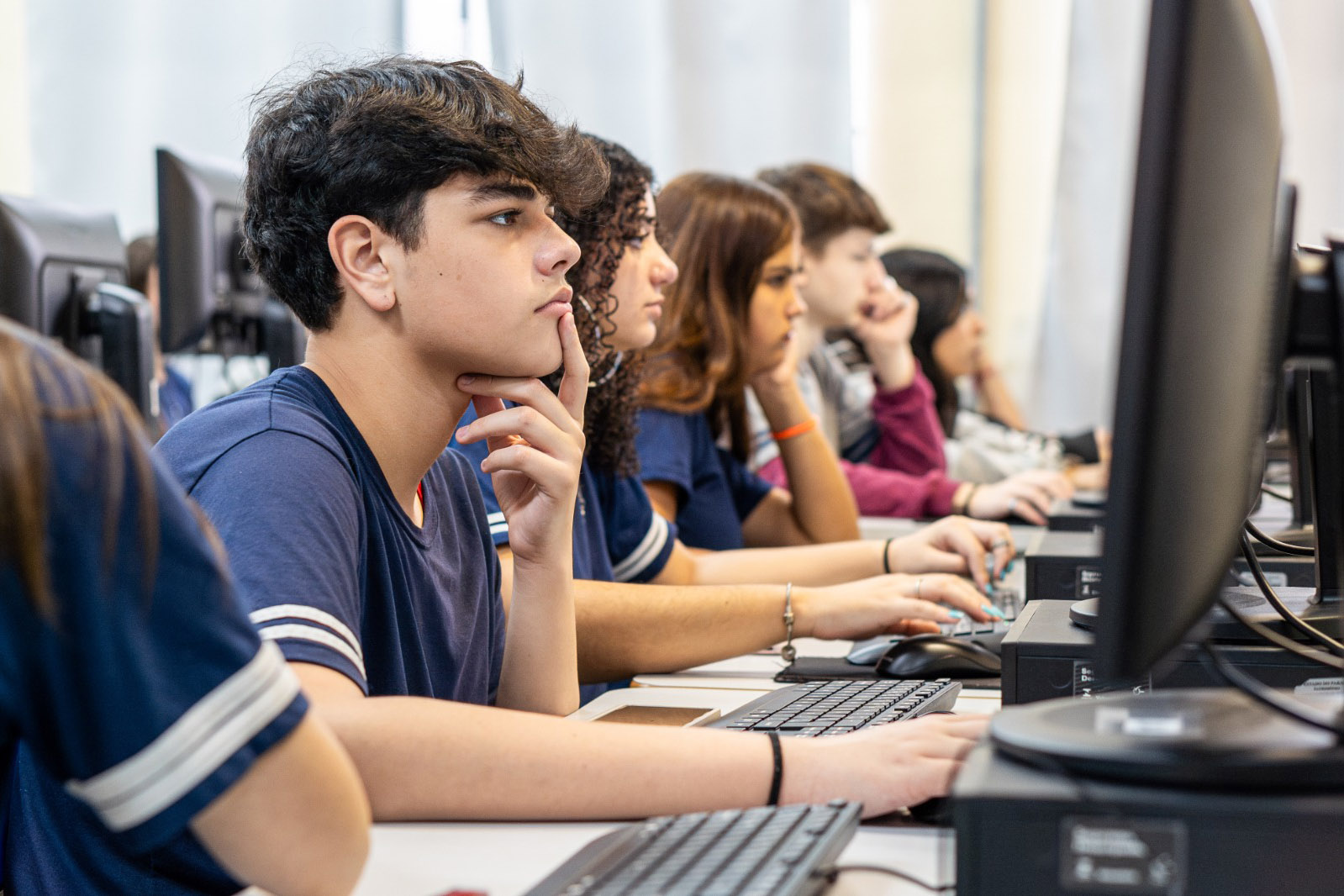 aluno do parana na olimpiada nacional de inteligencia artificial