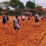 Os atletas competem da modalidade vôlei adaptado. Crédito: Divulgação