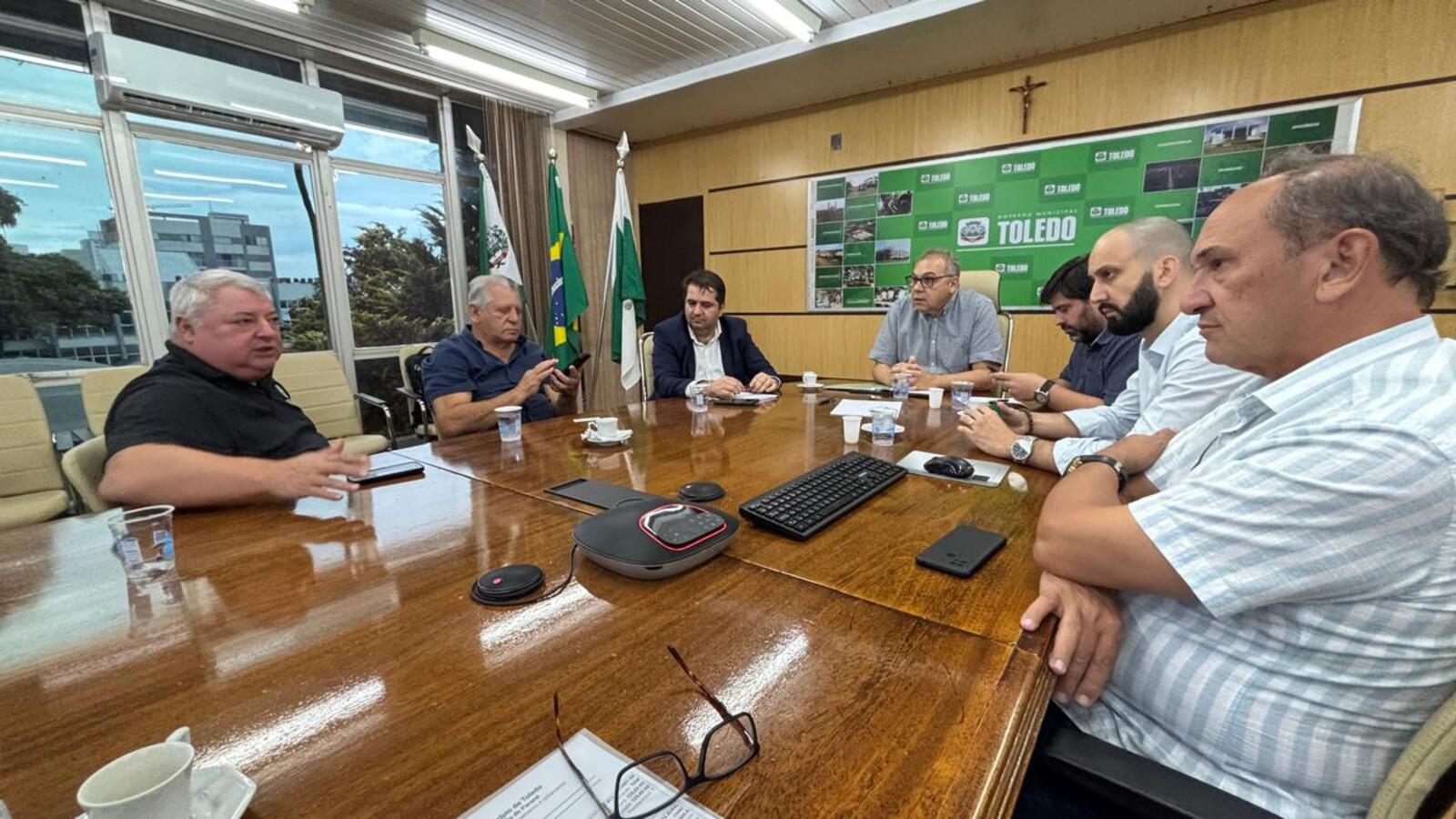 Objetivo do encontro foi promover um amplo debate sobre a condução dos trabalhos em busca da melhoria do serviço de saúde pública Crédito: Prefeitura de Toledo