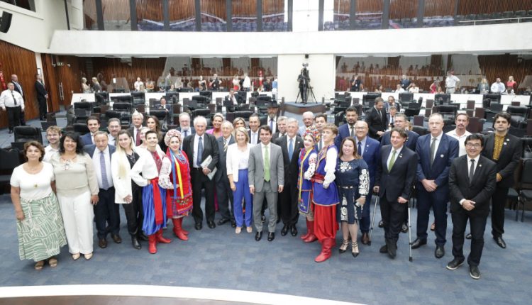 Pronunciamento ocorreu na sessão plenária desta segunda-feira (10).Créditos:Orlando Kissner/Alep