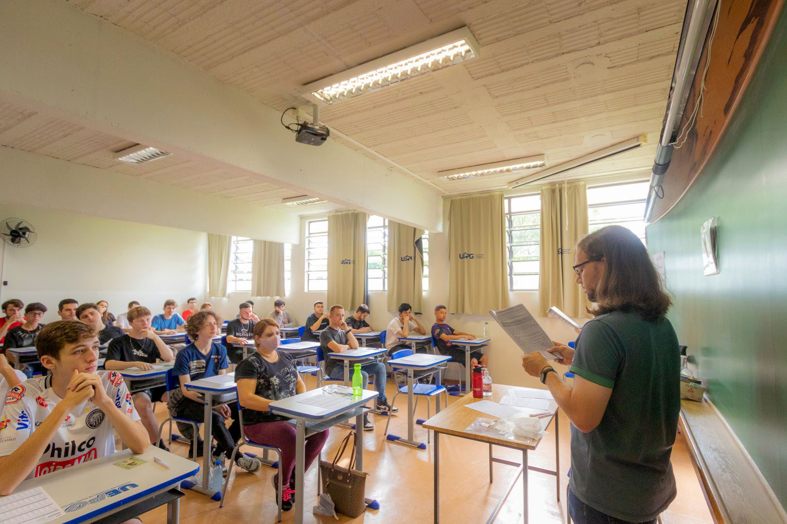 UEPG aplica provas do Vestibular em 13 cidades do Paraná