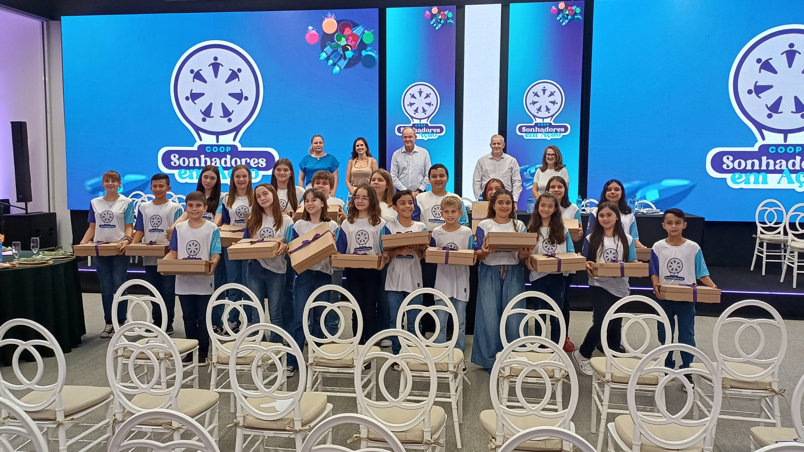 Legenda: A cooperativa escolar possui 21 sócios-fundadores, todos alunos do 6º ao 9º ano. Crédito: Marcelo Rocha