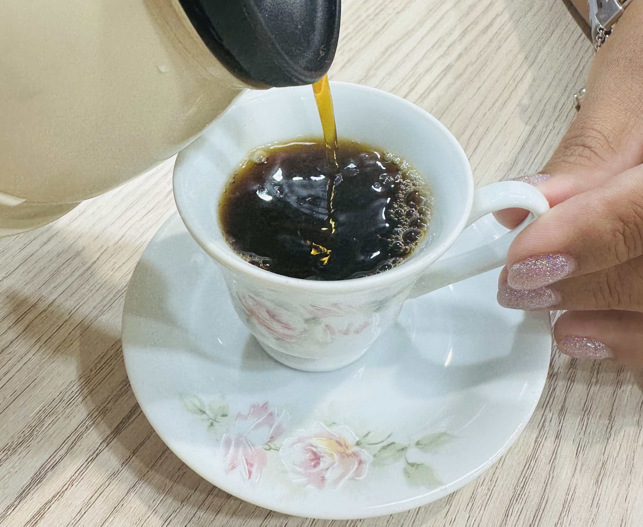 Legenda: Nos últimos 12 meses, houve um aumento acumulado de 74,07% no preço do café. Crédito: Franciele Mota