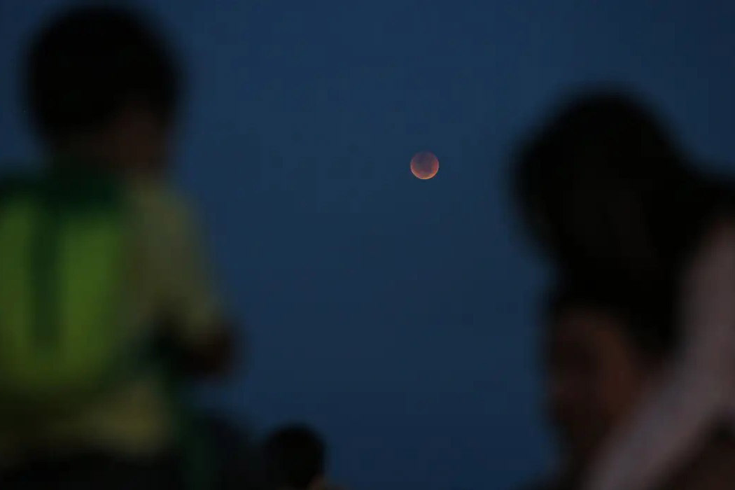 eclipse lunar
