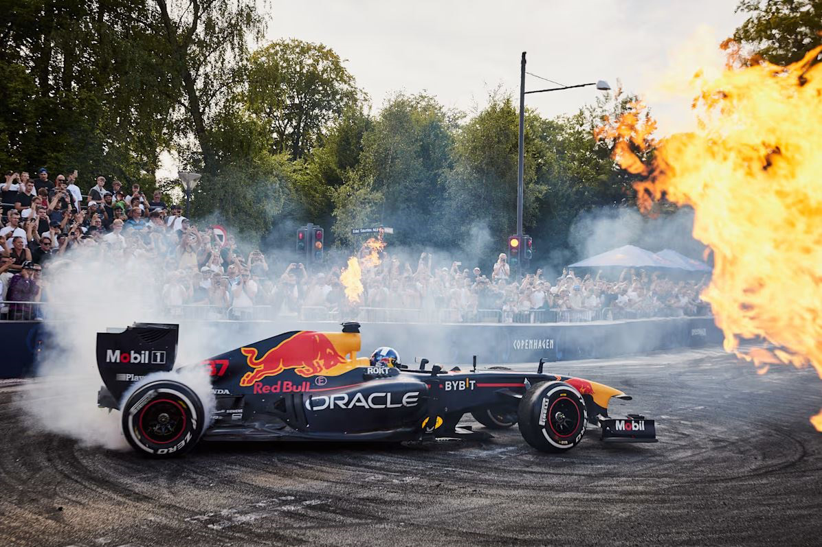 Red Bull Showrun