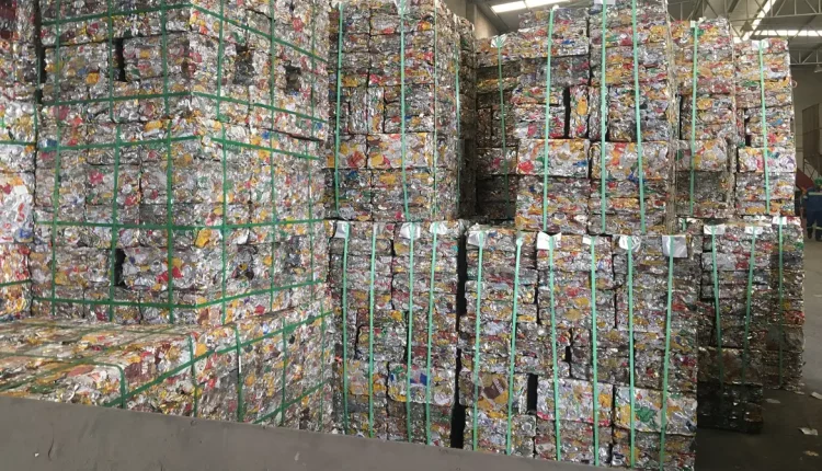 © Divulgação/Recicla Latas