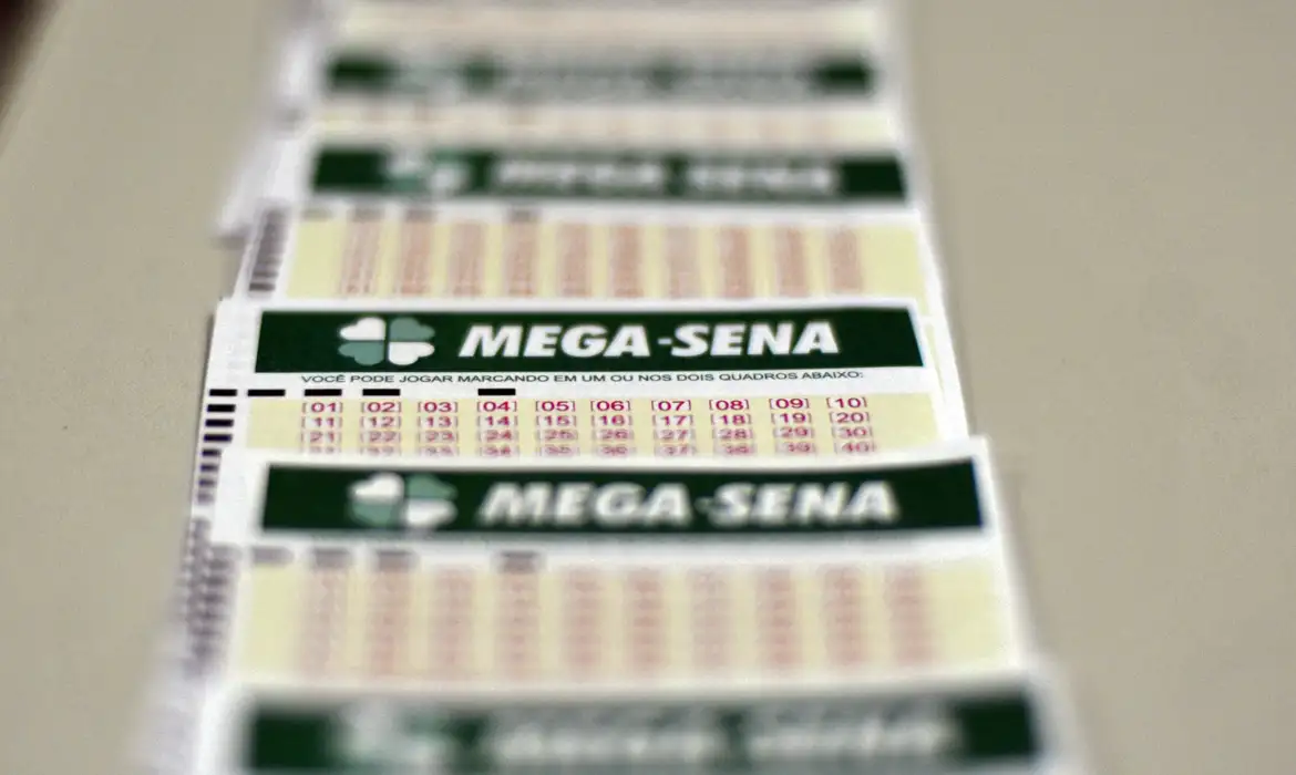 Mega-sena acumula em R$ 11 milhões