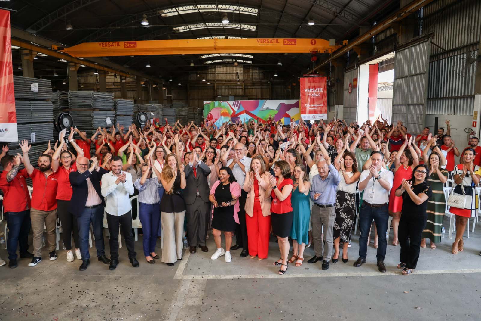 O Governo do Paraná entrega no próximo sábado (14) o Selo de Boas Práticas no Combate à Violência contra Mulheres para a Associação Empresarial de Pato Branco (ACEPB), primeira associação comercial do Brasil a receber a certificação. A cerimônia será realizada na abertura da 16ª edição do Fórum da Mulher Empresária de Pato Branco.