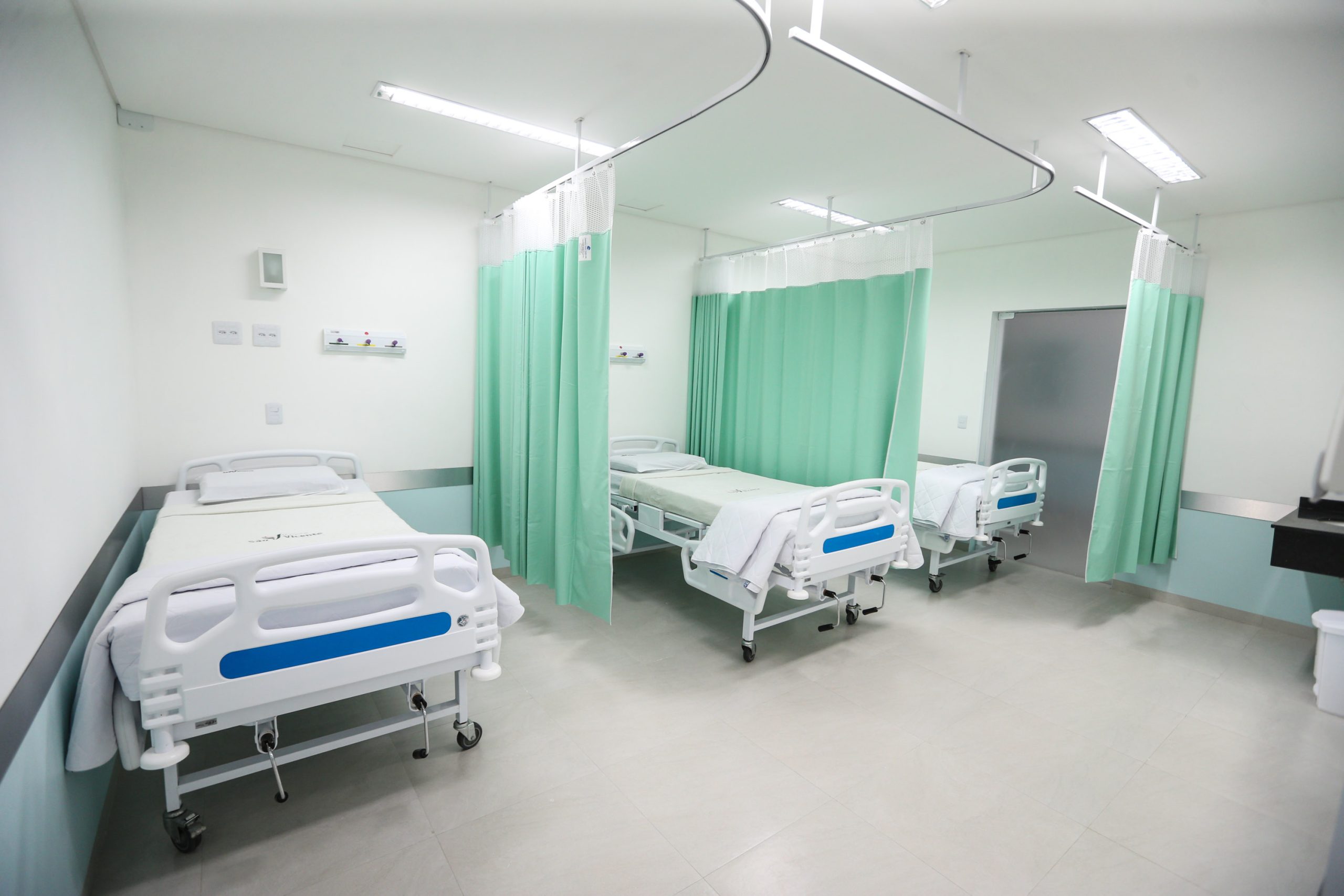 Estado autoriza mais 77 leitos para atender pacientes de doenças respiratórias Crédito: Geraldo Bubniak/AEN