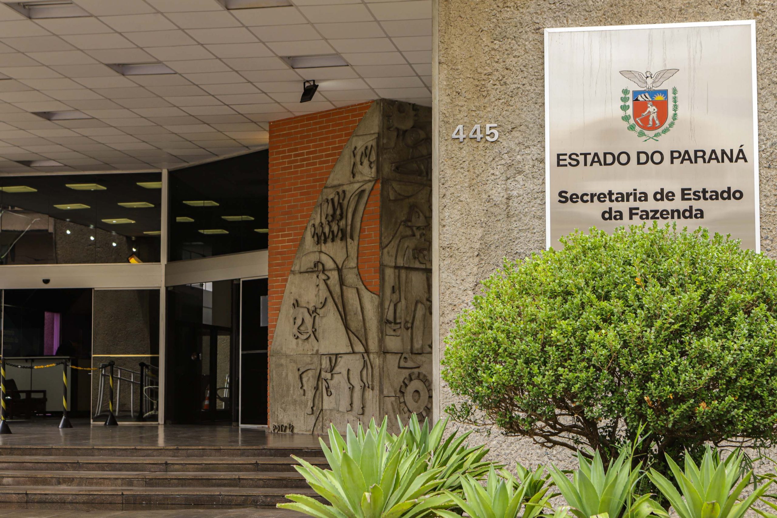 Na prática, a medida delimita uma redução dos gastos não essenciais de secretarias e órgãos de Estado Crédito: Roberto Dziura Jr/AEN