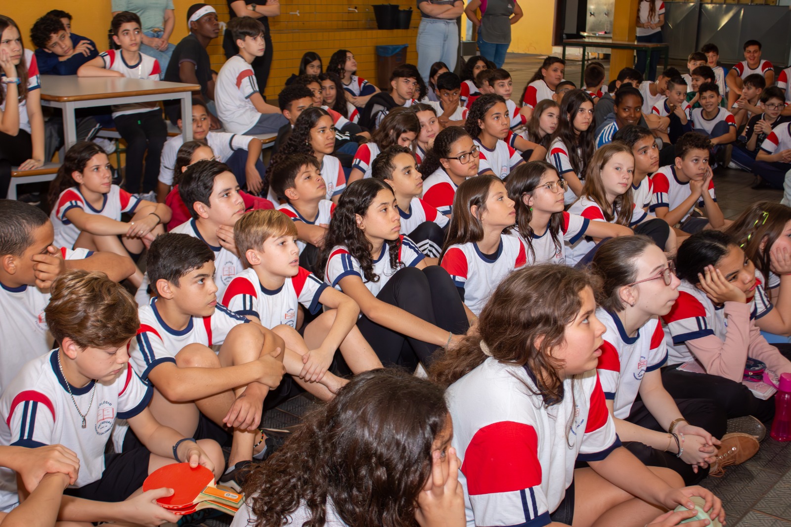 O projeto reúne aproximadamente 40 alunos dos Ensinos Fundamental e Médio Crédito: Divulgação