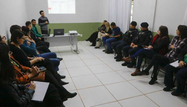 Integrantes de grupo de trabalho reuniram-se para avaliar e propor ações de combate ao Aedes aegypti e as doenças transmitidas por ele Crédito: Carlos Rodrigues/Prefeitura de Toledo