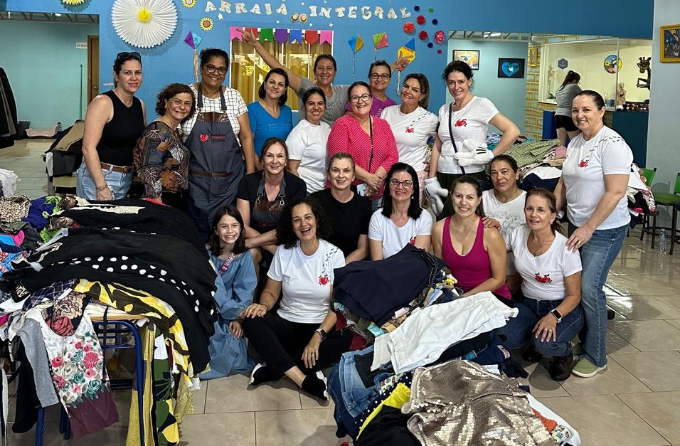 Formiguinhas Solidárias - 7º Bazar Beneficente