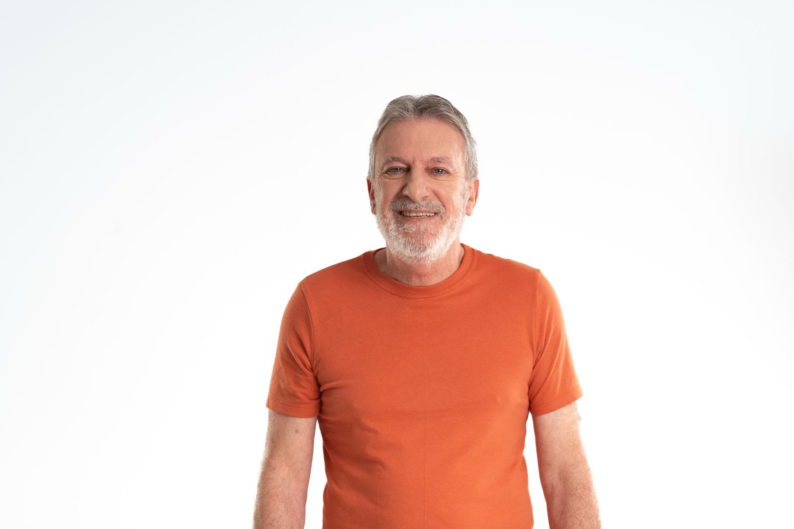 O professor Mateos é quem orienta os alunos do Curso Positivo para que aproveitem da melhor forma possível o tempo que têm para estudar. Crédito: Nizo Gomide