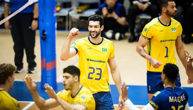 Seleção volta à quadra contra anfitrião Japão às 7h20 de sexta (18) Crédito: Volleyball World/Agência Brasil