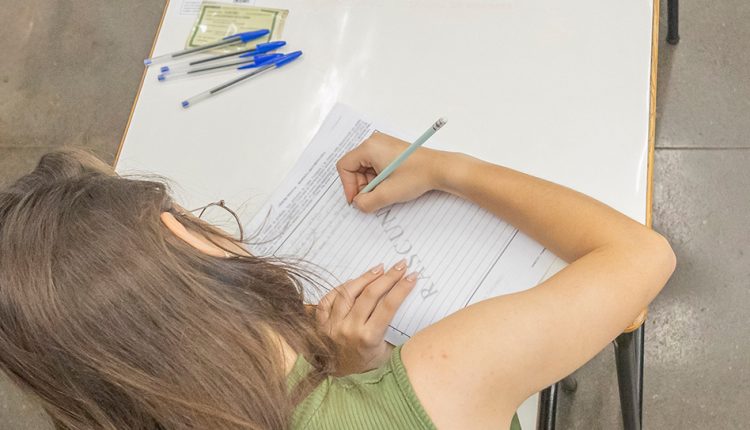 Vestibular de Inverno da UEM: confira as principais dicas para a prova Crédito: UEM