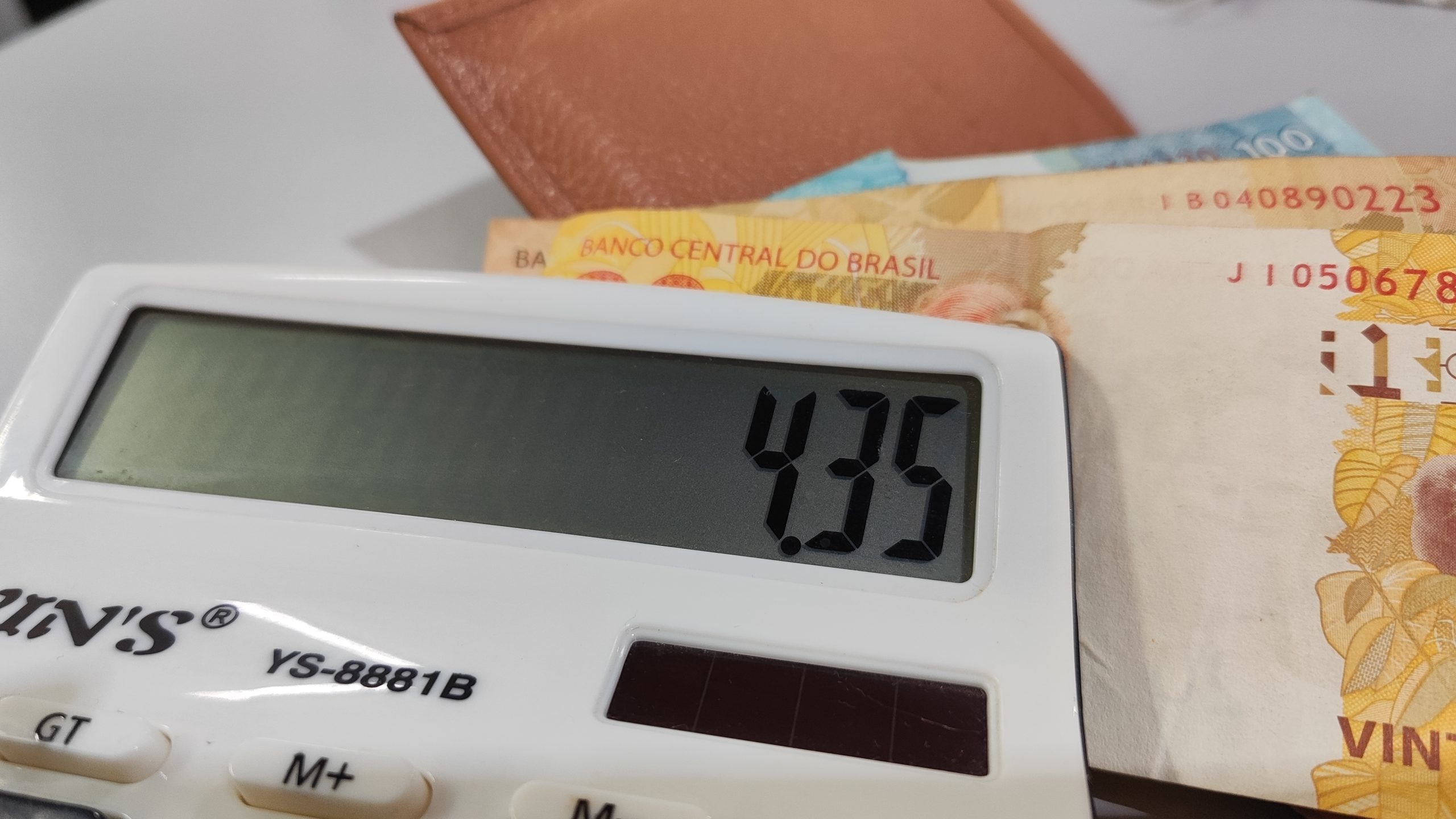 Em junho deste ano, cresceu em 4,35% o número de inadimplentes no município Crédito: Janaí Vieira