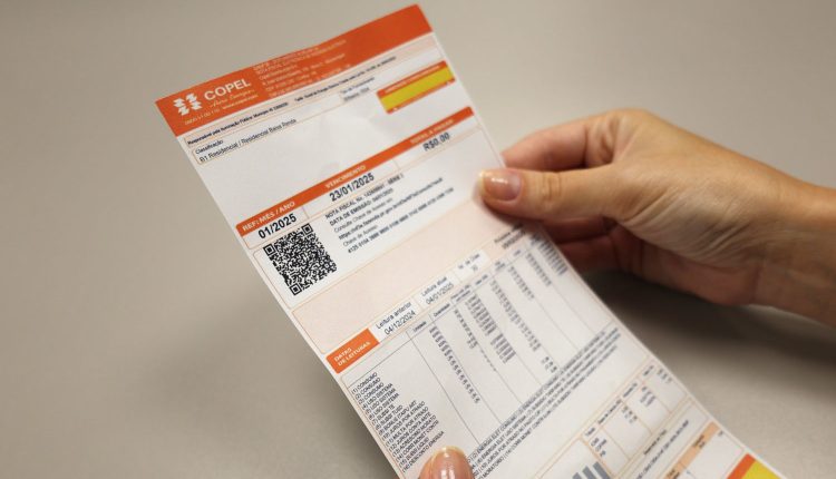 Programa paranaense Energia Solidária garante eletricidade gratuita a 342 mil famílias Crédito: Copel