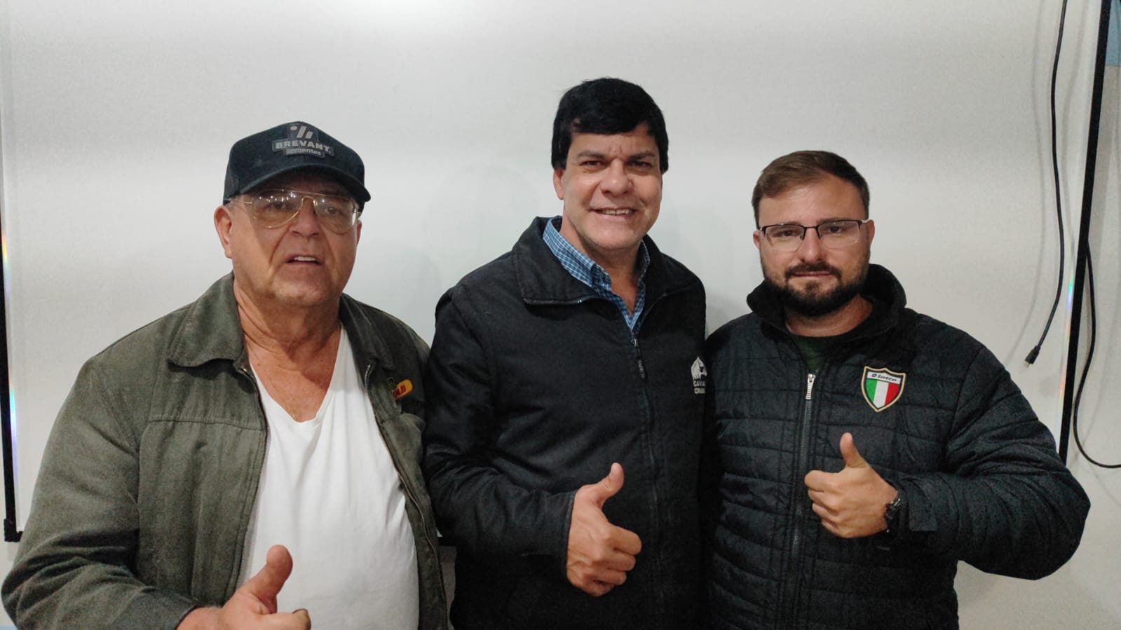 O presidente da Coopecaet, José Augusto de Souza, o Diretor da UDP, Gerson Boff e o secretário da cooperativa, Abílio Leonel Bettega, lideram as novas ações desenvolvidas pelo Caet, em parceria com a Prefeitura Créditos: Divulgação