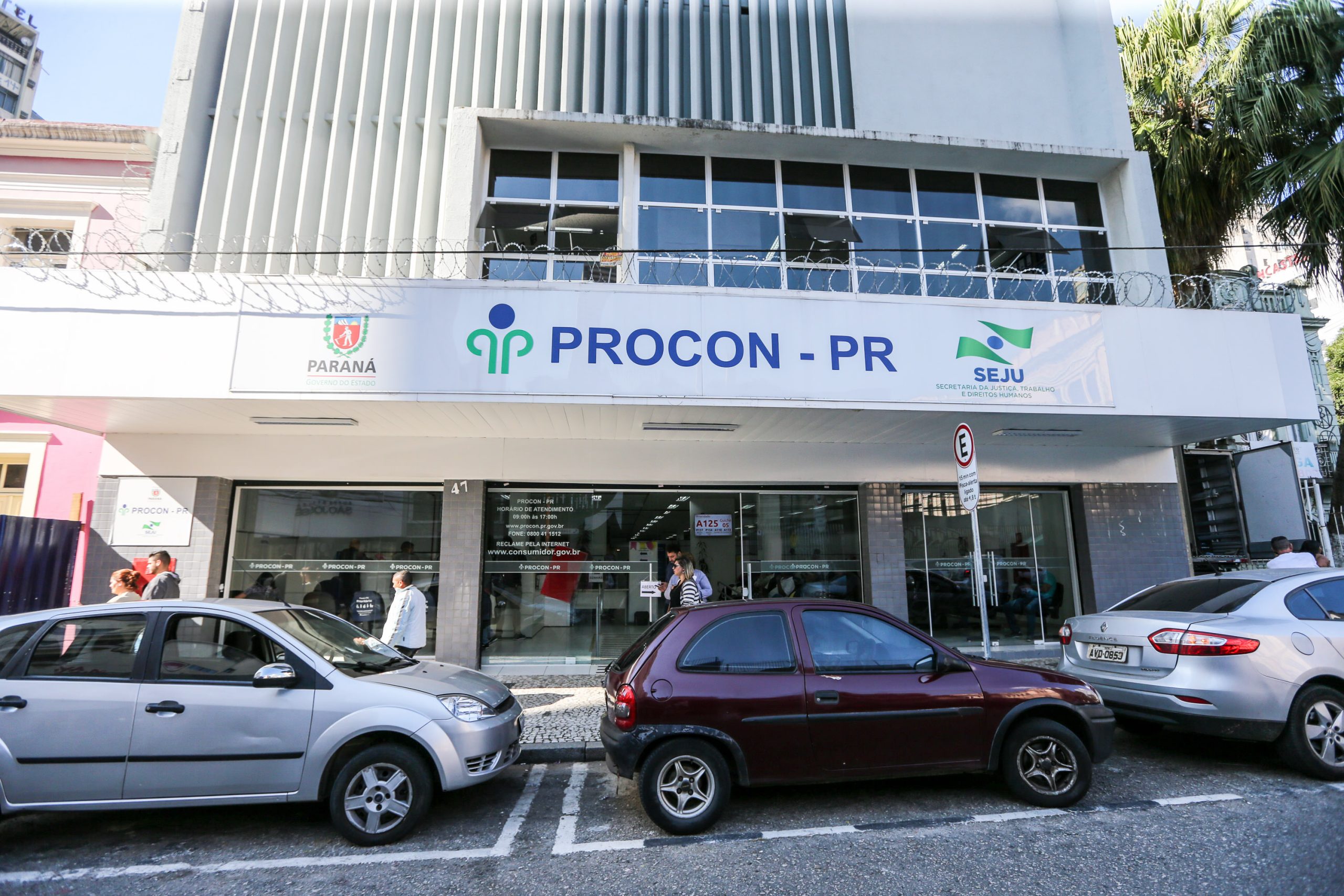 Procon-PR e Procons municipais notificam Senacon sobre débitos automáticos não autorizados Crédito: Geraldo Bubniak/AEN