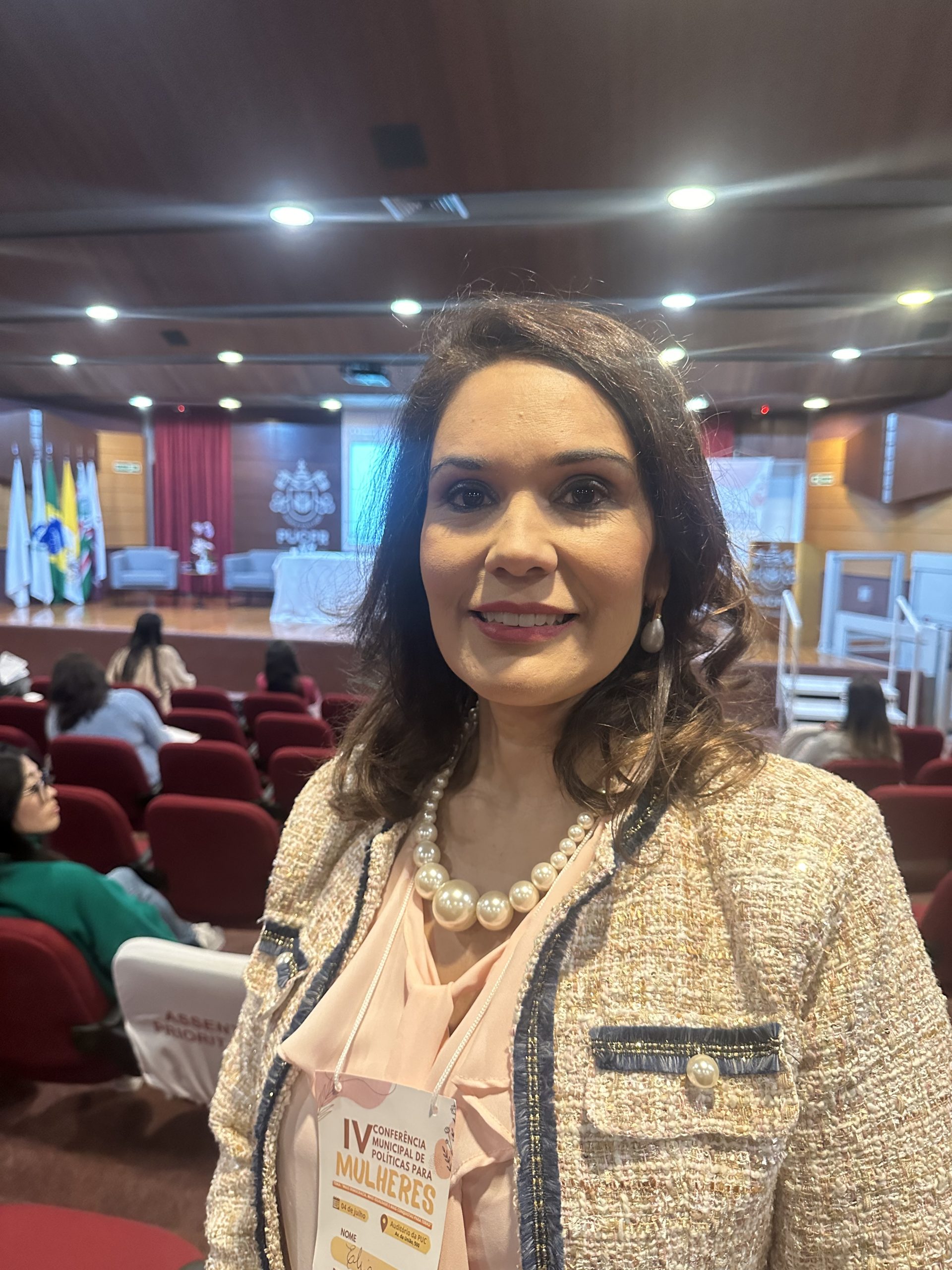 A secretária da Mulher, Eliane Bombardelli falou dos temas abordados na Conferência Crédito: Franciele Mota
