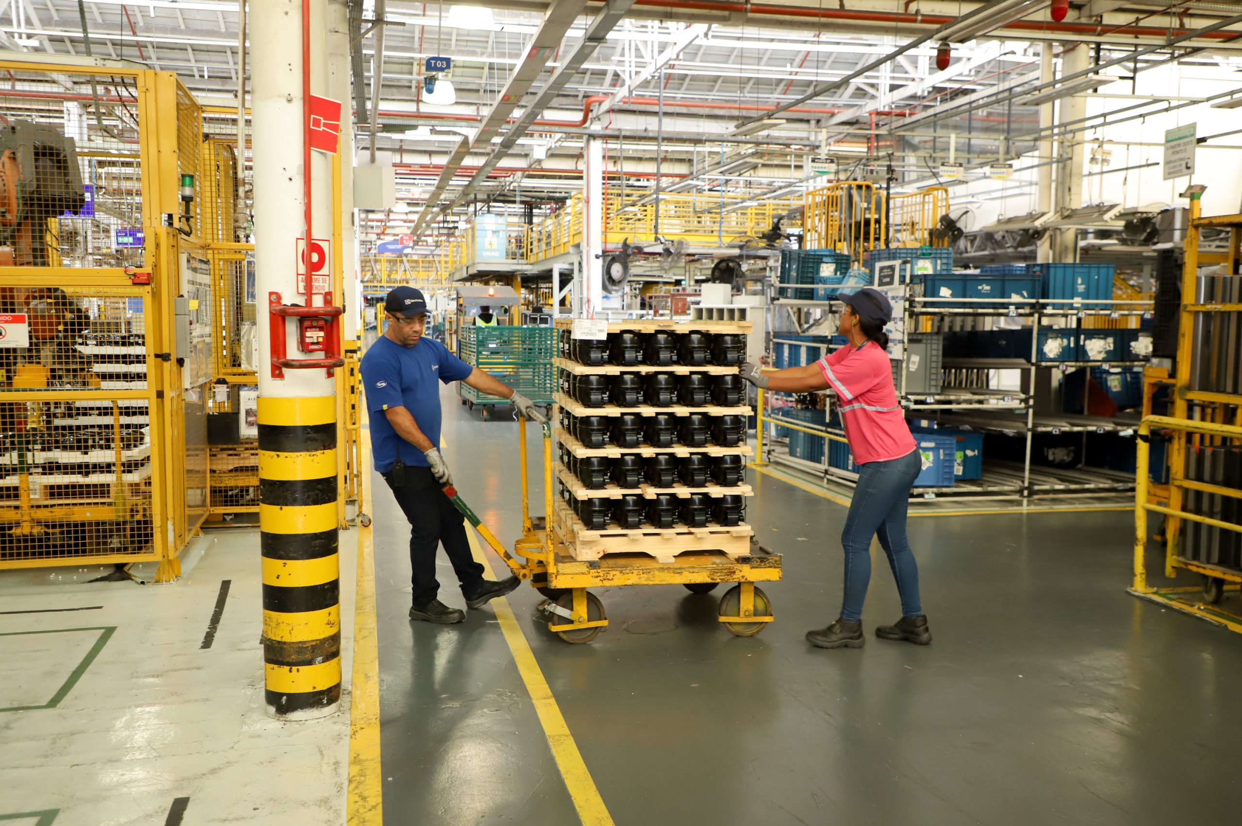 Bom momento da economia paranaense: semana começa com 21 mil vagas de trabalho Crédito: Ari Dias/AEN