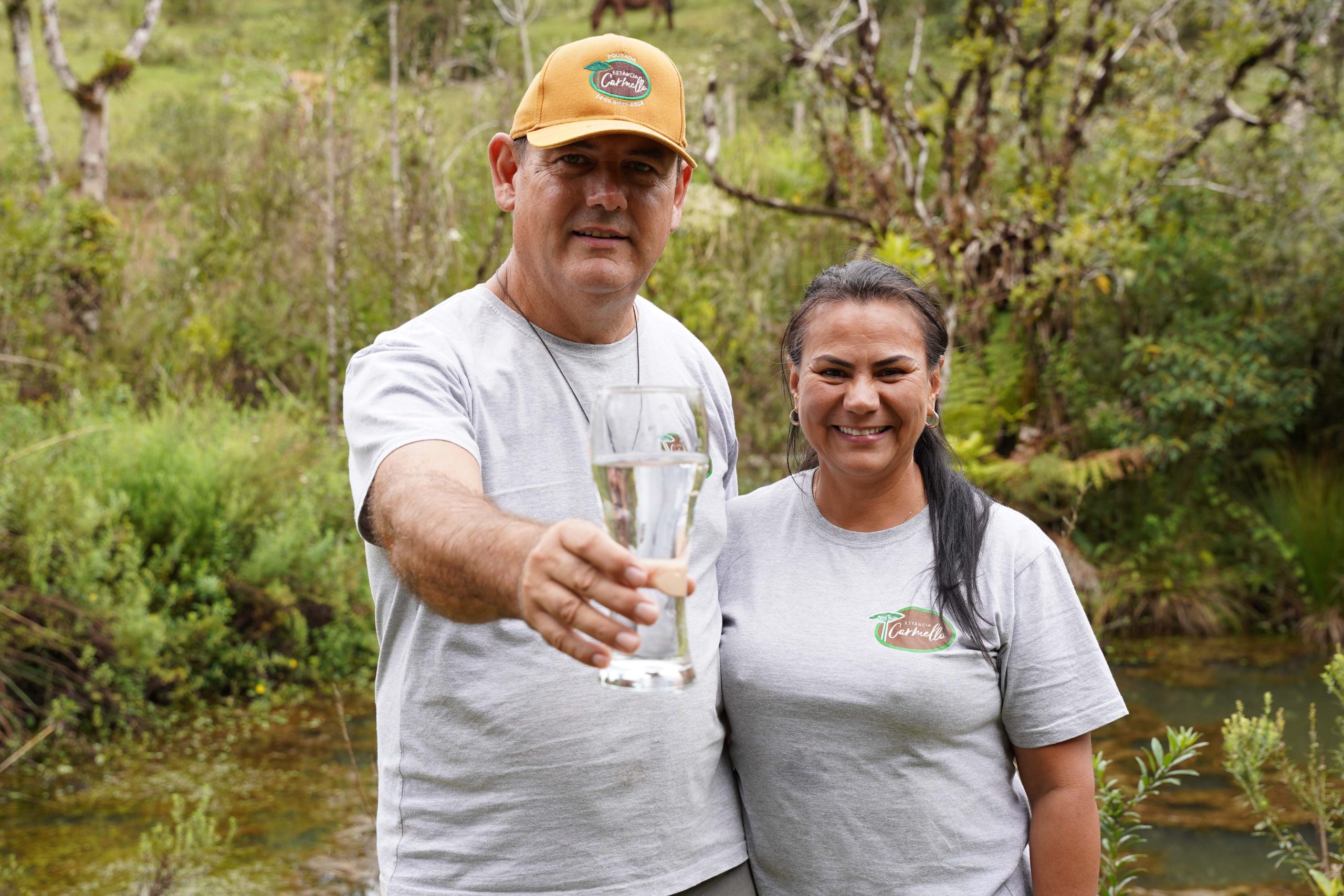 O casal Sonia e Ildérico de Paula são um exemplo inspirador em sua estância na região rural de São José dos Pinhais Crédito: Ricardo Ribeiro/AEN