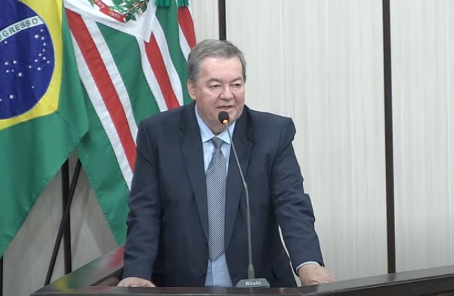 Bruno Radunz, junto a Genivaldo Jesus, é autor do Projeto de Lei 091/2025 Créditos: Reprodução do Youtube