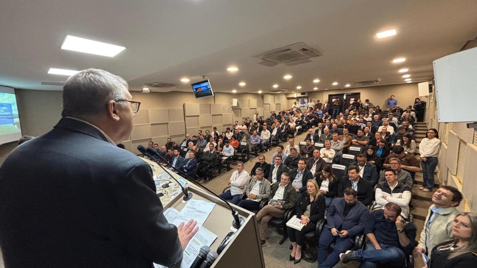Prefeito Mario Costenaro foi o primeiro presidente do Programa Oeste em Desenvolvimento Crédito: Márcio Pimentel/Prefeitura de Toledo