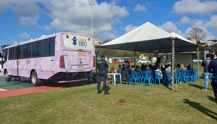 Somente na quarta-feira (27), o ônibus estará em Toledo Créditos: Joana Magnabosco