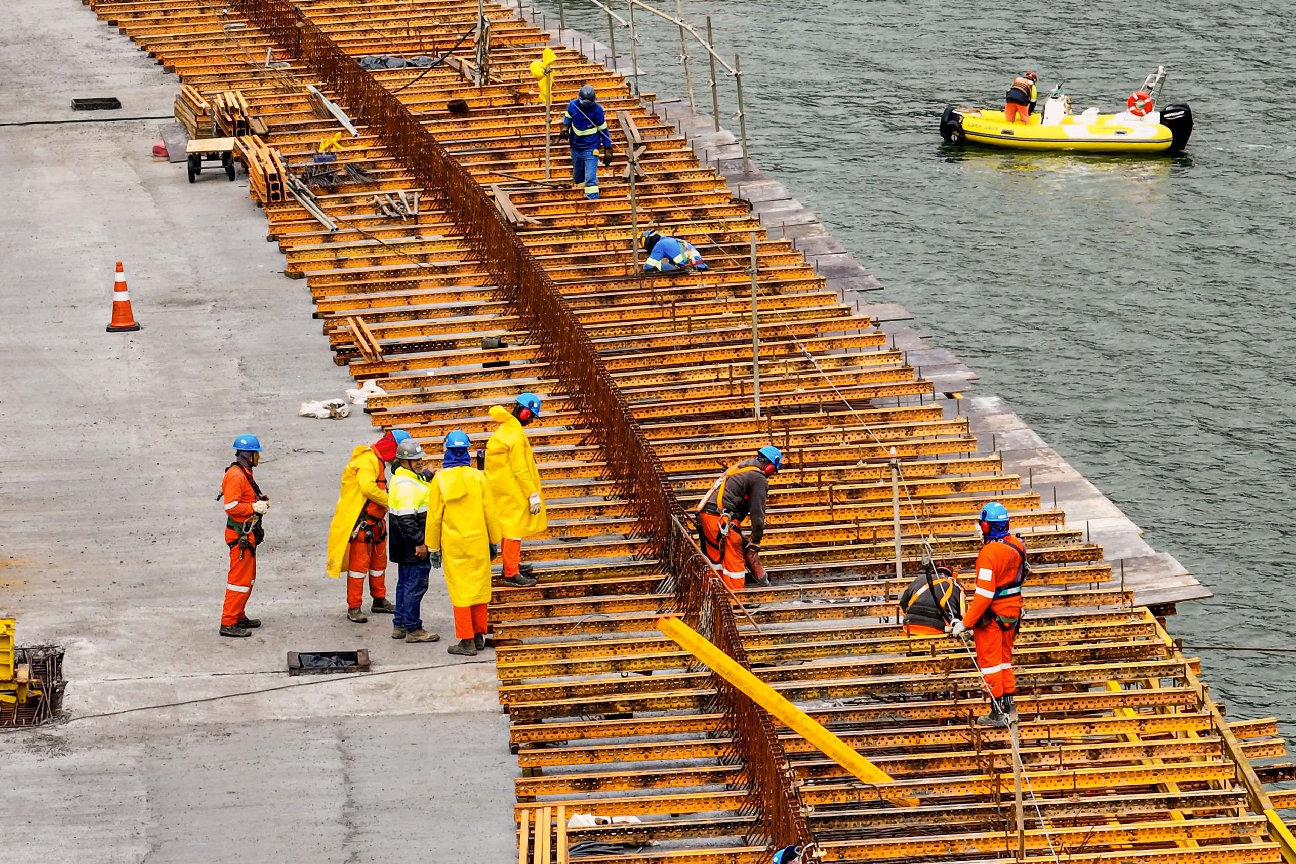 Com 94,2 mil vagas, Paraná tem 3º maior saldo de empregos gerados no 1º semestre de 2025 Crédito: Arnaldo Neto/AEN