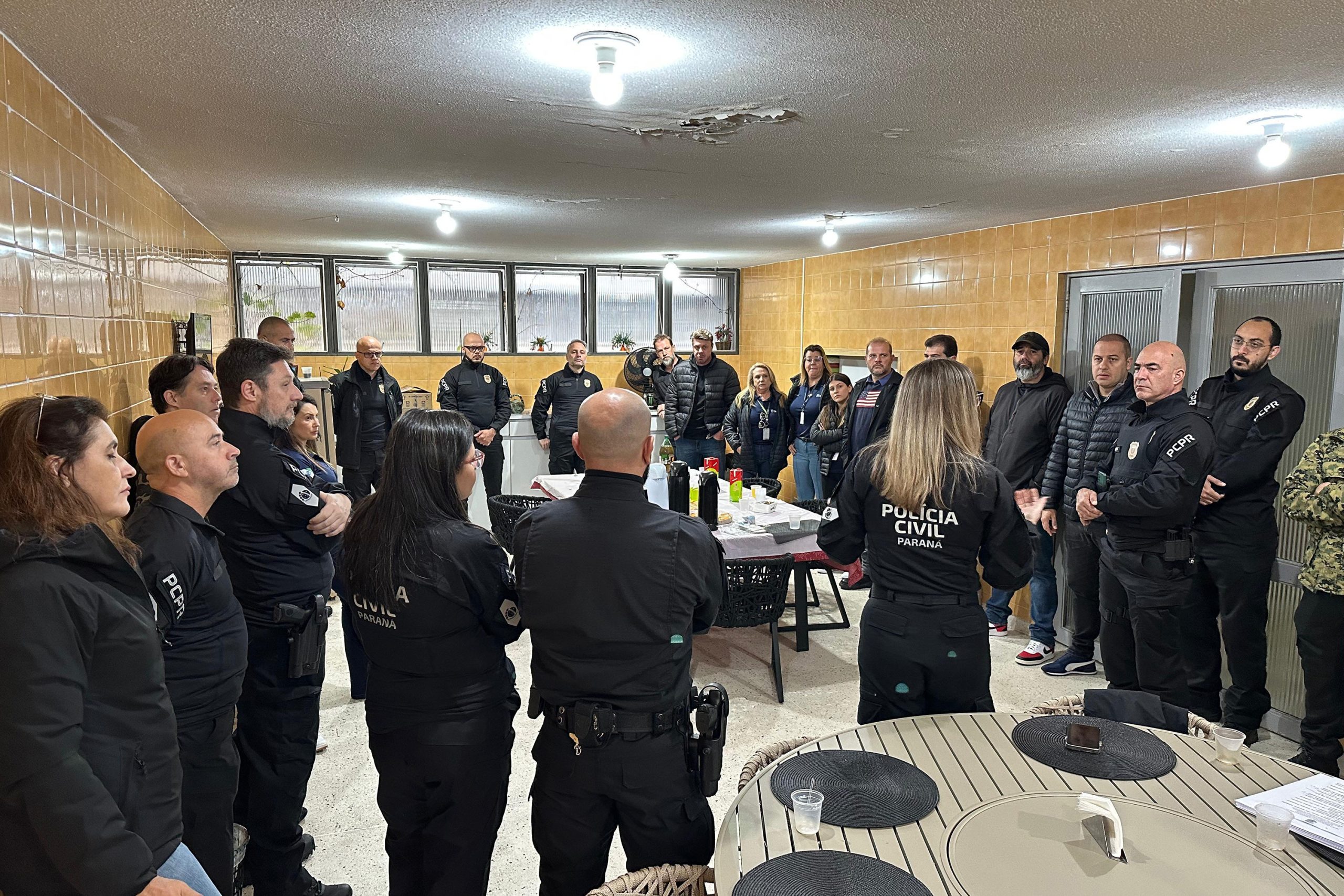 PCPR deflagra operação contra empresas de emplacamento ligadas a fraudes veiculares Crédito: PCPR