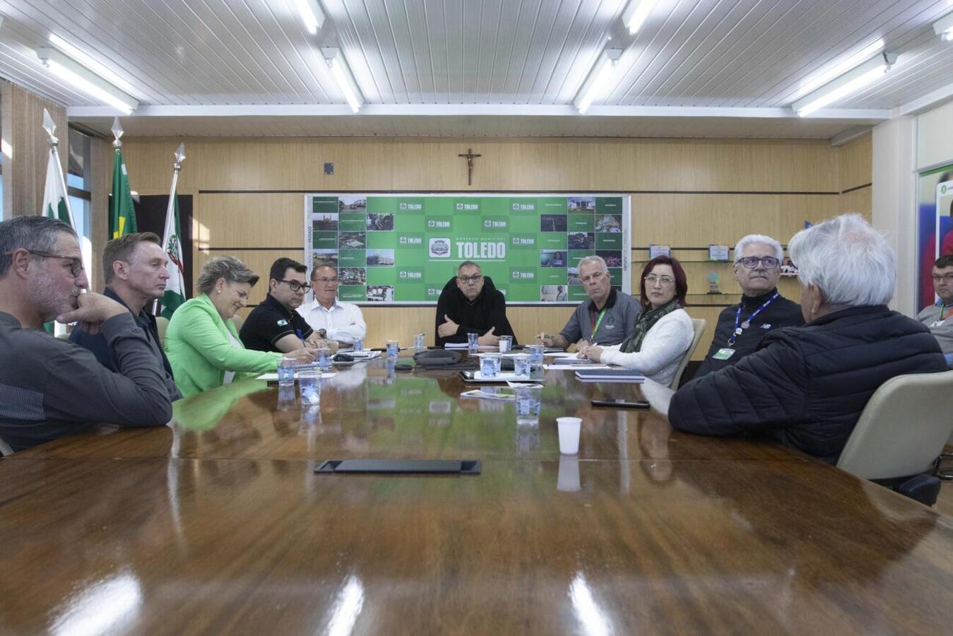 Ambos os encontros ocorreram na Sala de Reuniões do Gabinete do Prefeito