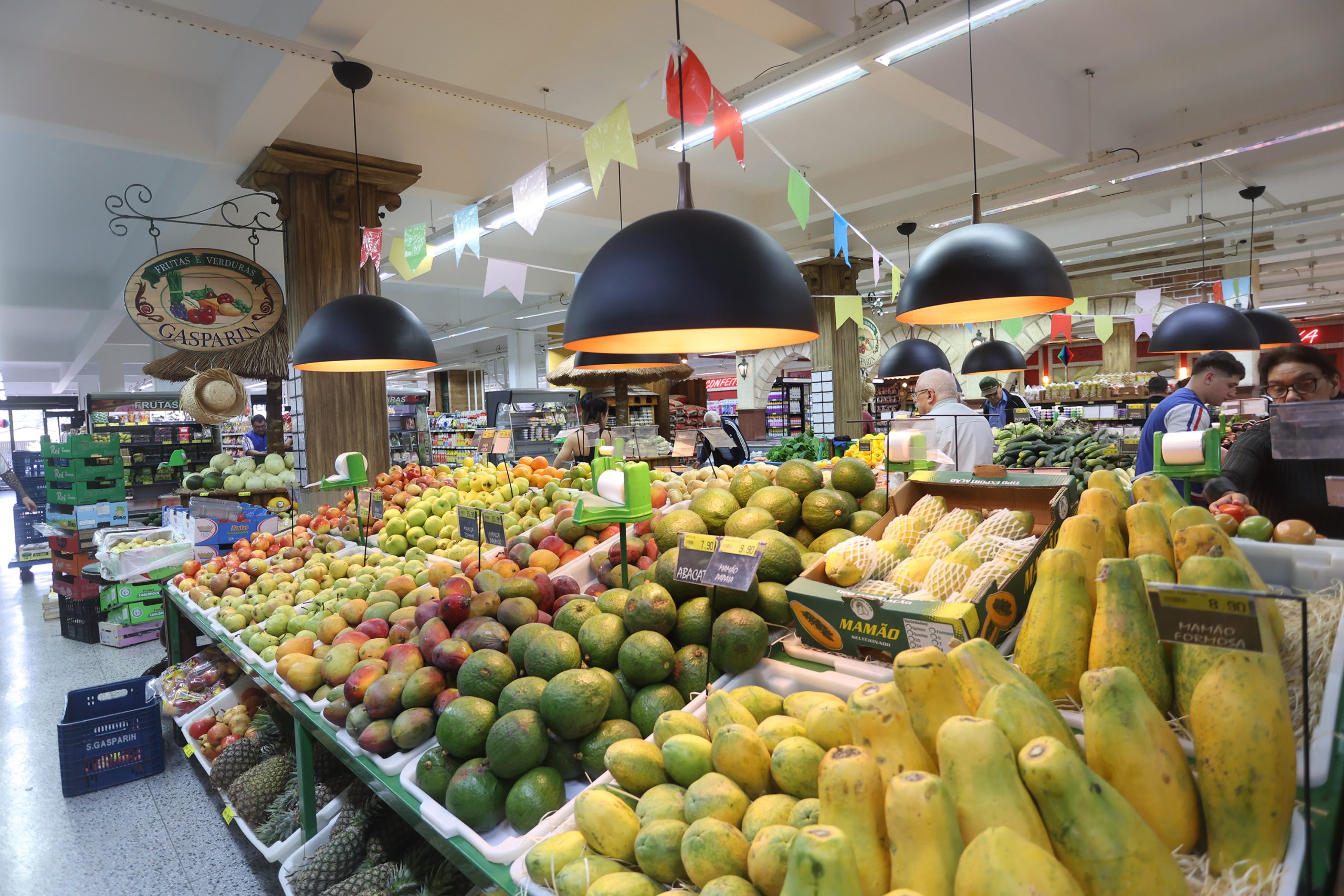 Preços de alimentos e bebidas caem pelo 3º mês consecutivo no Paraná, aponta Ipardes Crédito: Gilson Abreu/Arquivo AEN