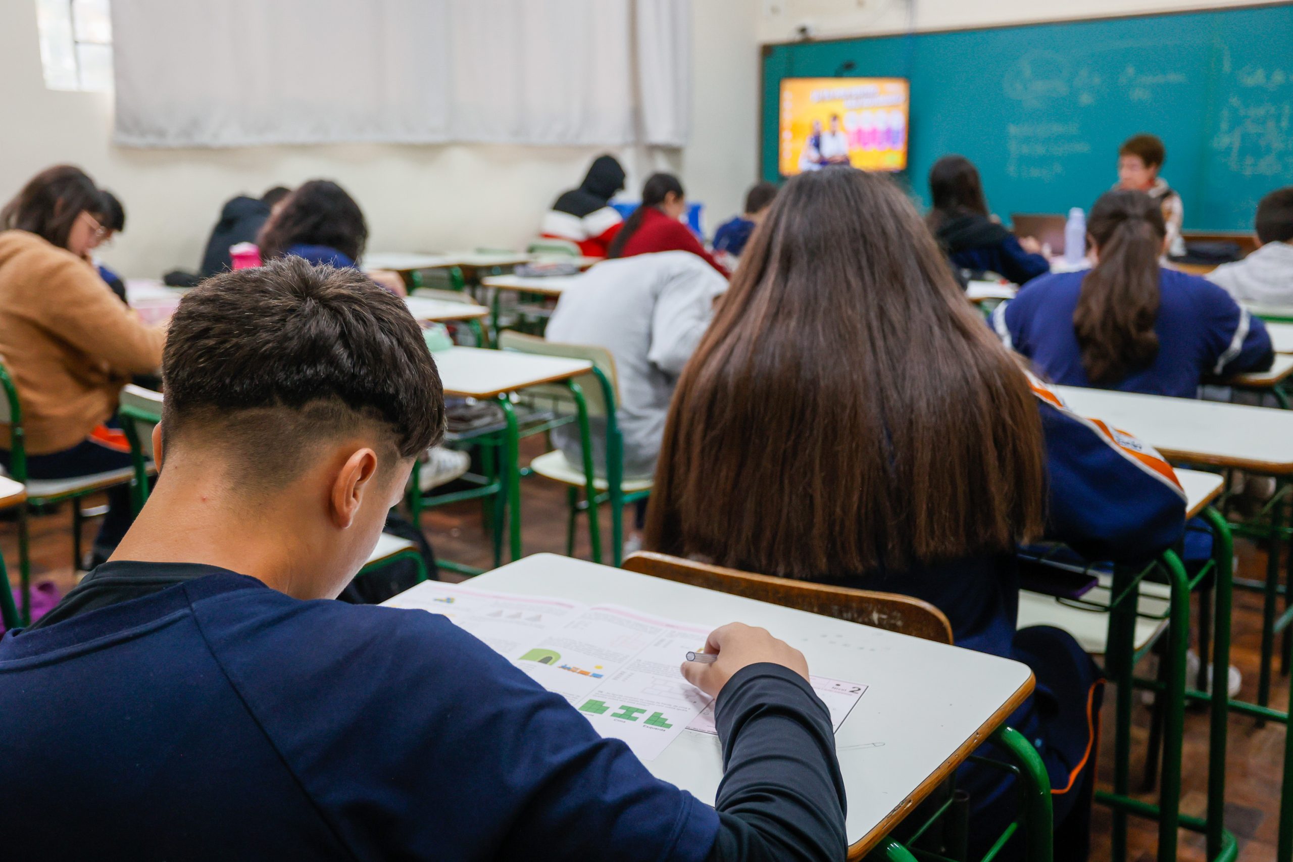 A iniciativa busca valorizar os profissionais da educação e fortalecer a formação continuada da rede pública paranaense Crédito: Arquivo JO