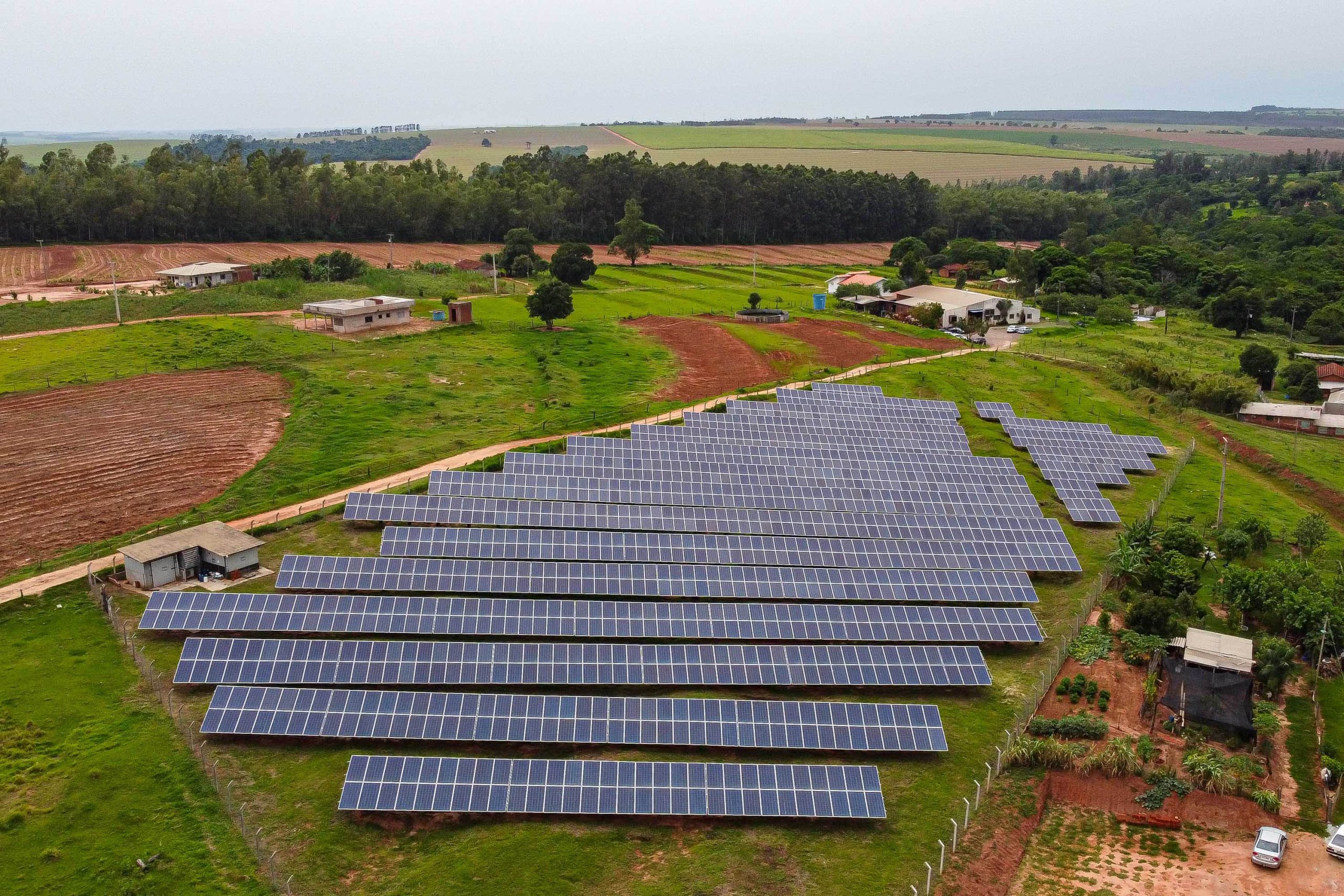 Paraná alcança marca de 1 gigawatt de energia em geração distribuída no meio rural Crédito: Roberto Dziura Jr/AEN