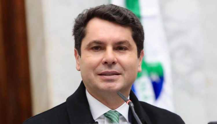 Alexandre Curi