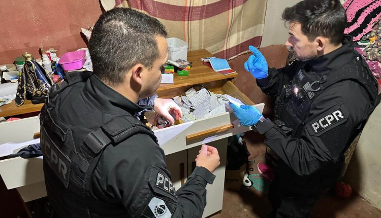 Polícia