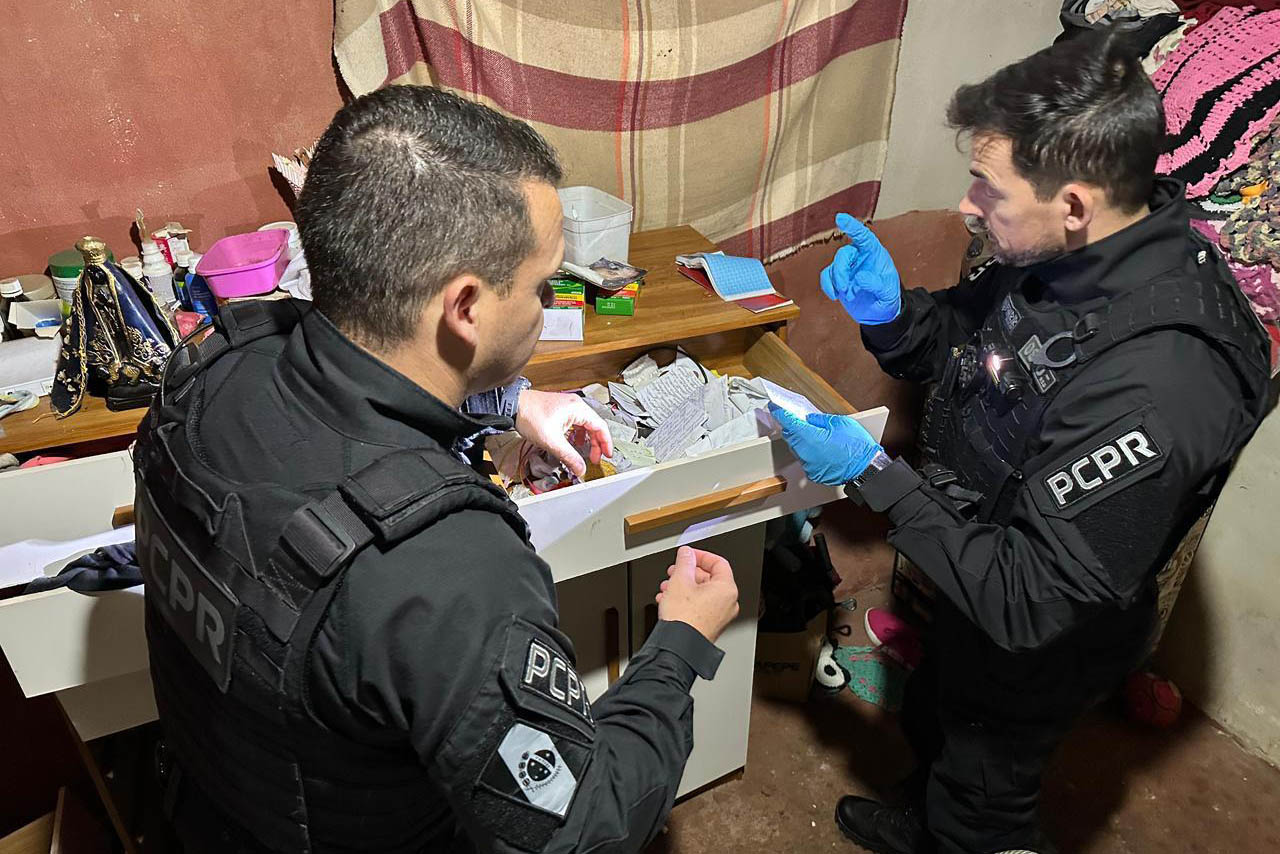 Polícia