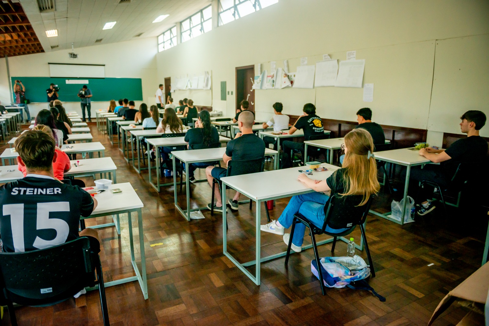 33.665 candidatos realizaram a prova em dez cidades diferentes Crédito: Marcos Solivan/Sucom-UFPR