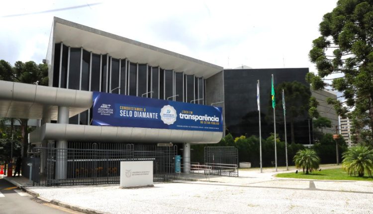 A pauta de votações da sessão plenária de segunda-feira conta com 14 itens. Créditos: Valdir Amaral/Alep
