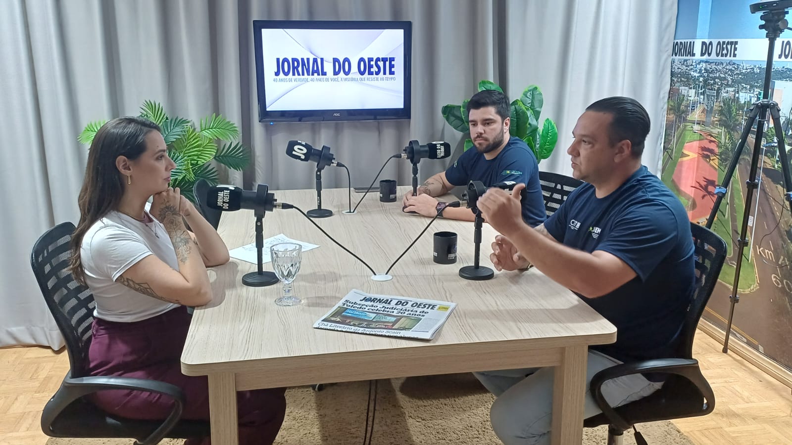 Em entrevista para o podcast Conversa Oeste, o presidente do Cojem Victor Dallago e o diretor de eventos, Henrique Gottems, abordaram sobre o Prêmio Toledo Destaque Empresarial e o projeto Futuro em Jogo Crédito: Marcelo Rocha