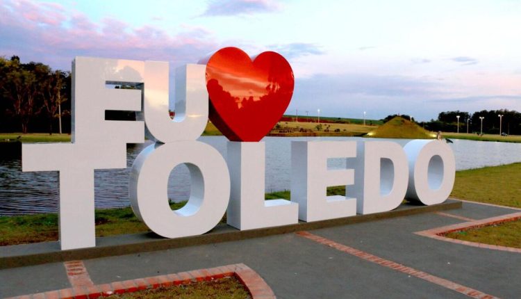 Prefeitura abre enquete no Instagram para definir o local onde será instalado o terceiro letreiro turístico, entre oito pontos da cidade, previsto para janeiro de 2026 Crédito: Prefeitura de Toledo